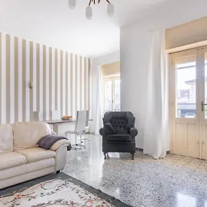 Casa Eleonora Con Parcheggio Casa vacanze Oristano